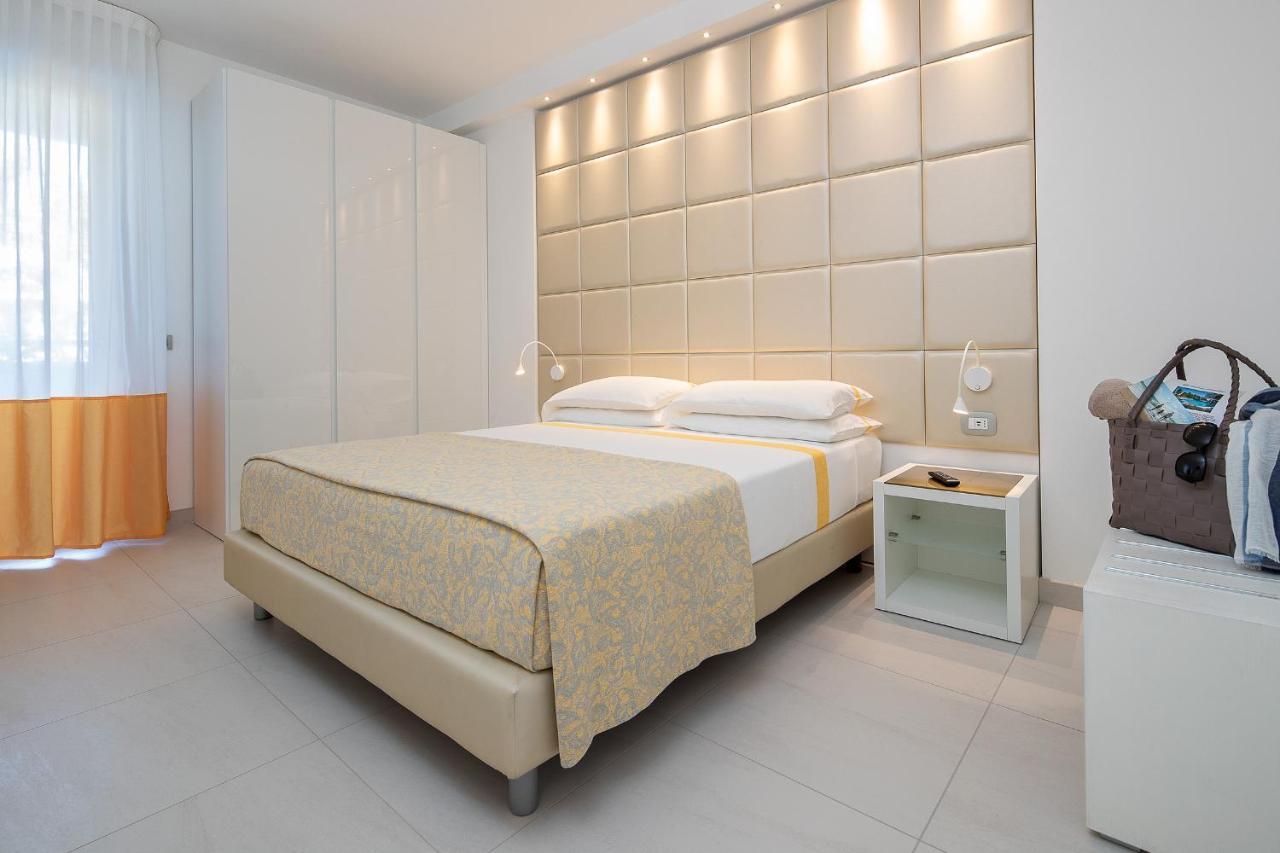 Residence Serenissima Бибионе Экстерьер фото