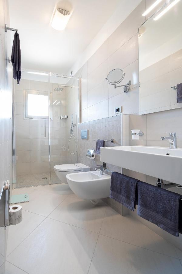 Residence Serenissima Бибионе Экстерьер фото