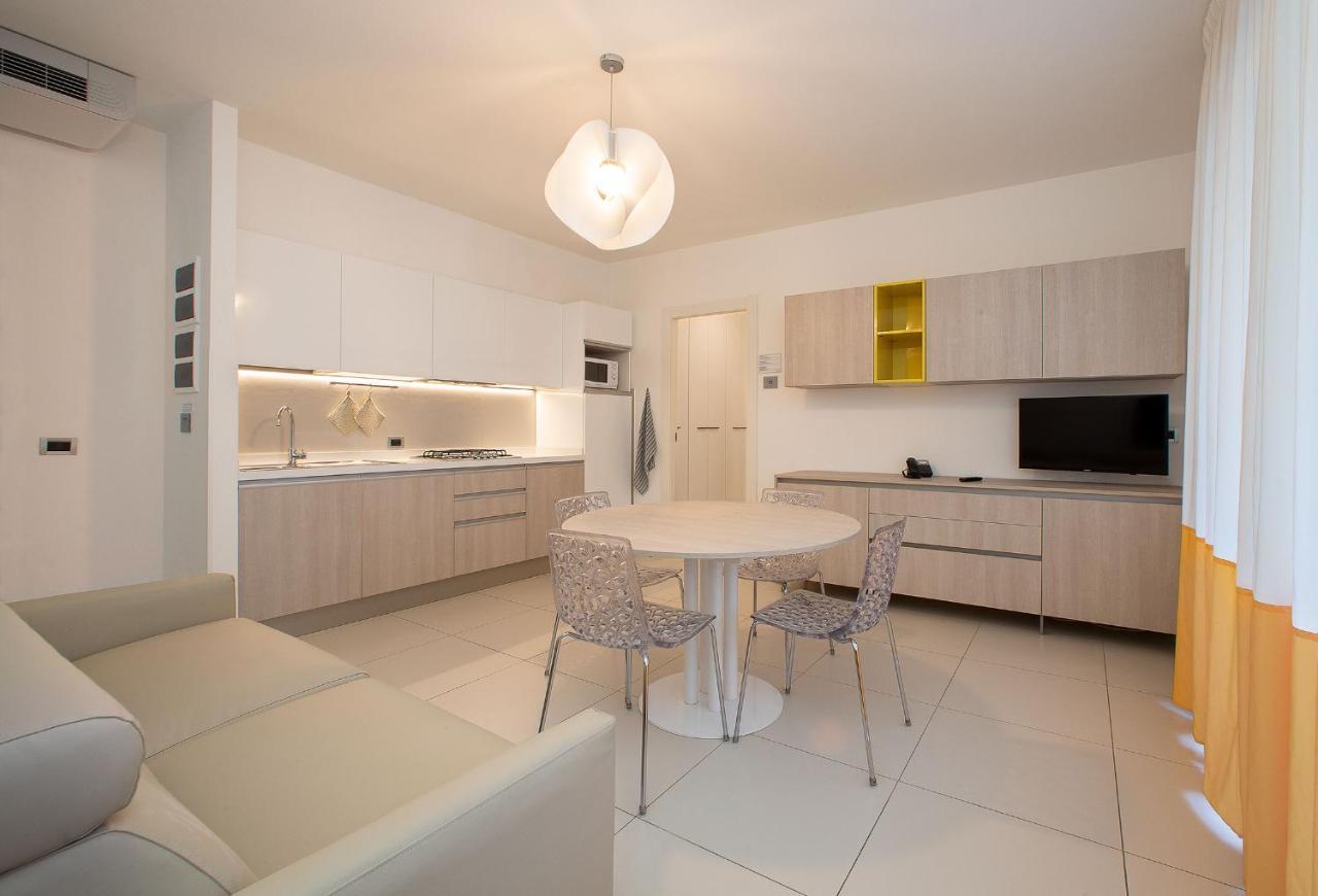 Residence Serenissima Бибионе Экстерьер фото